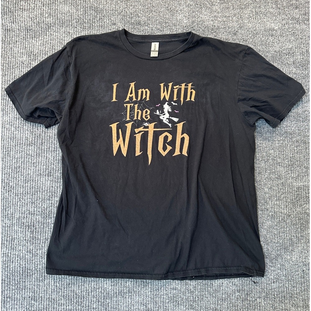 Gildan Softstyle I Am With The Witch T-Shirt XL Black Graphic‎ Cotton
